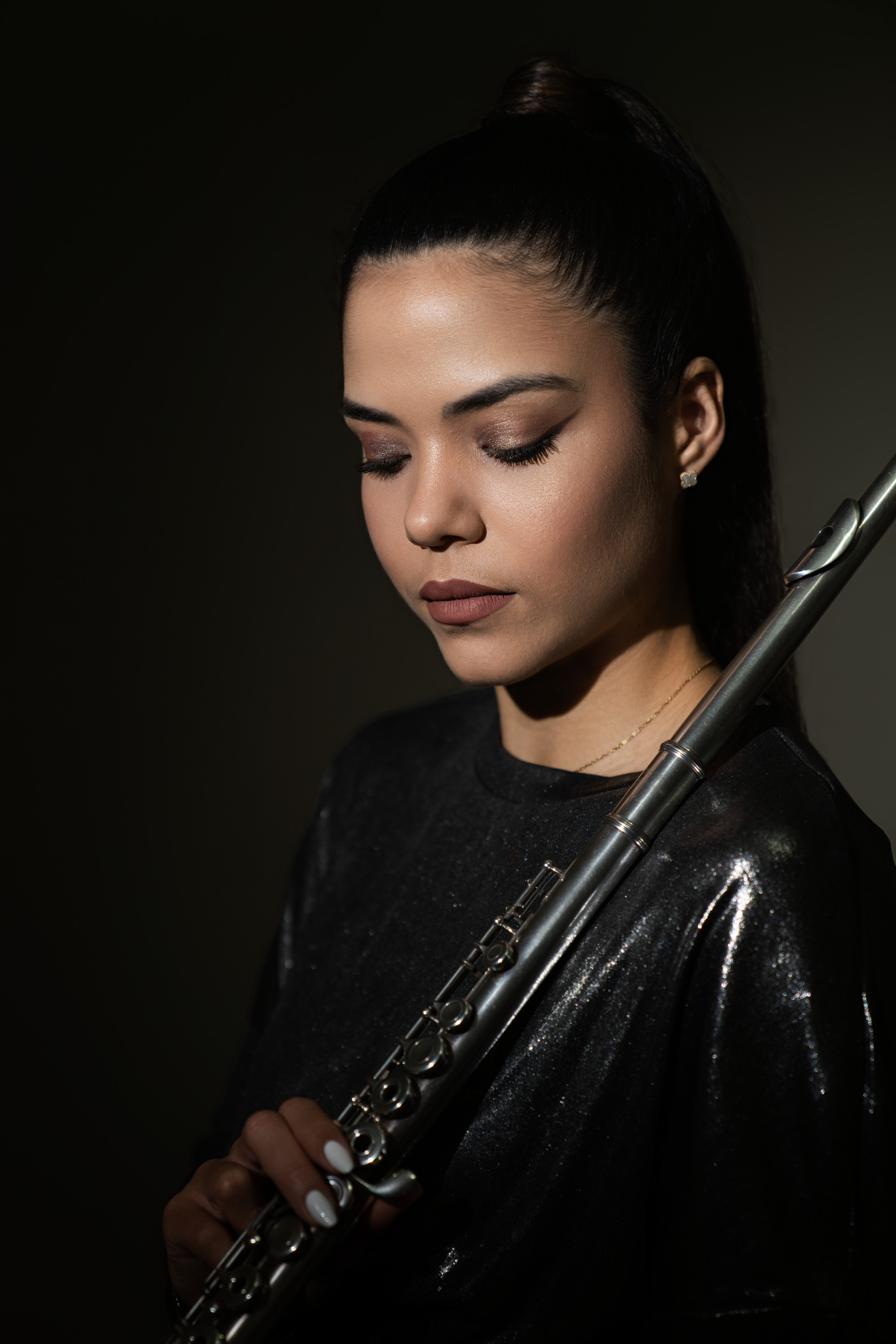 Artist portrait by Dabo Ph