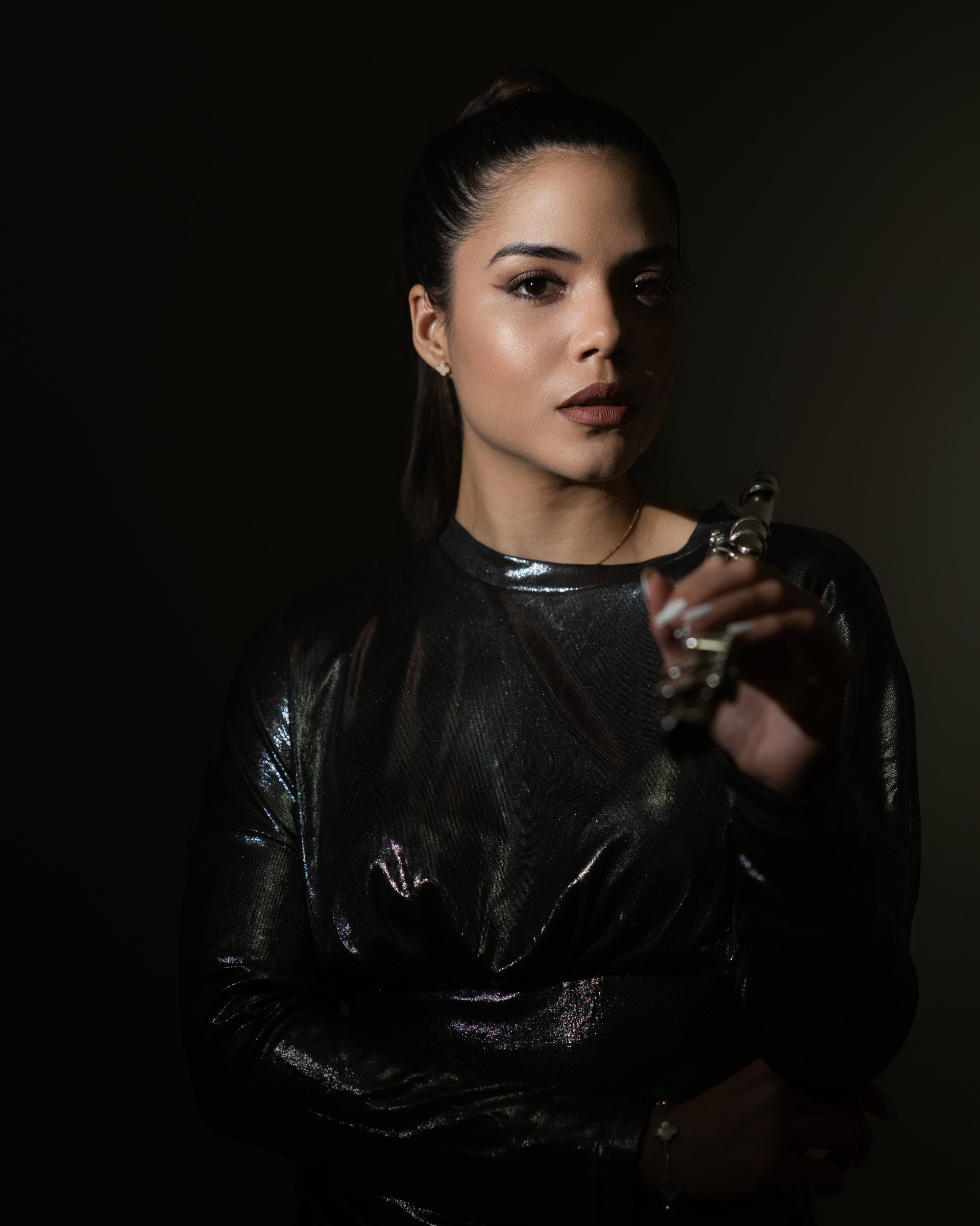 Artist portrait by Dabo Ph